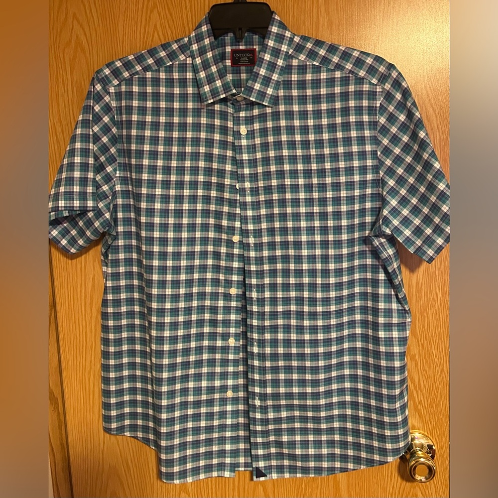 UNTUCKit Blue Green White Casual Button Down Short Sleeve Shirt